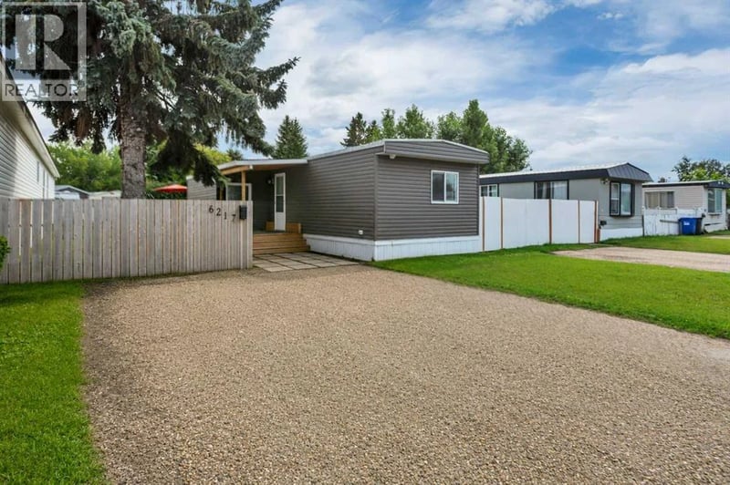 6217 Galbraith Street, Red Deer, Alberta, T4P1Y2, Red Deer, Alberta — photo 1 of 5