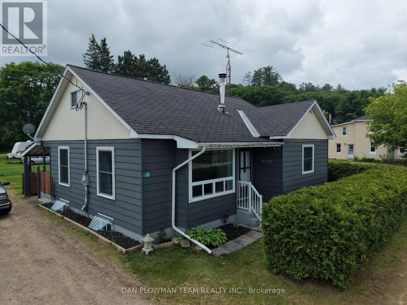 65 Inglis Street, Madawaska Valley, Ontario, K0J2M0, Madawaska Valley, Ontario — photo 1 of 5