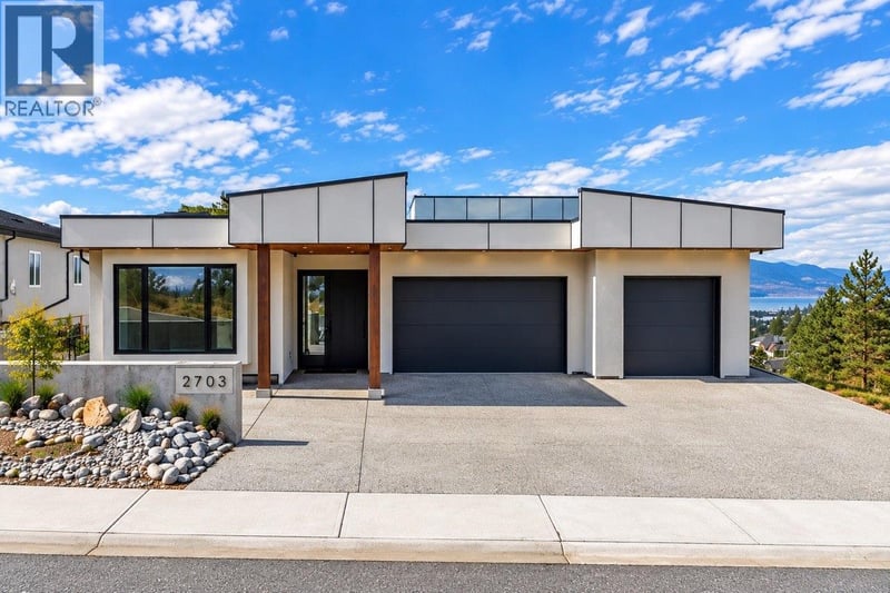 2703 HAWTHORN Drive, Penticton, British Columbia, V2A9A9, Penticton, British Columbia — photo 1 of 5