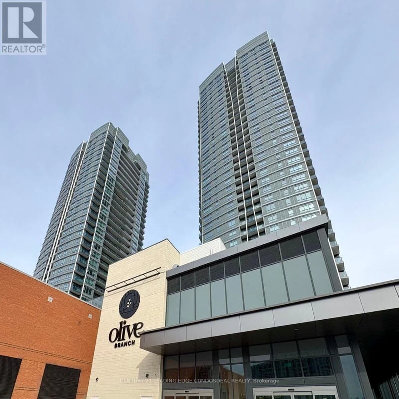 #419 30 Upper Mall Way, Vaughan (Brownridge), Ontario, L4J0L7, Vaughan (Brownridge), Ontario — photo 1 of 5