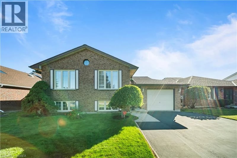 58 OLIVETREE Road, Brantford, Ontario, N3R7X2, Brantford, Ontario — photo 1 of 5