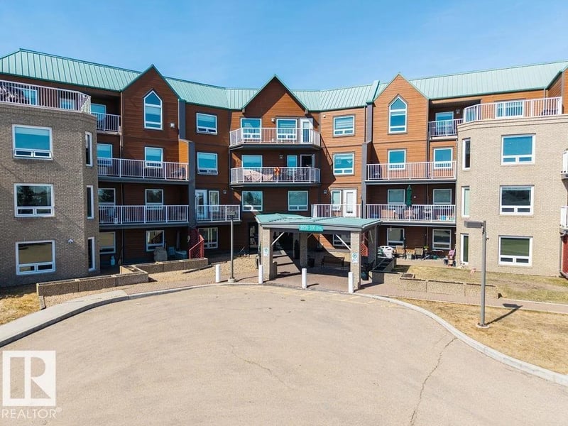 #305 9926 100 AV, Fort Saskatchewan, Alberta, T8L4E3, Fort Saskatchewan, Alberta — photo 1 of 5