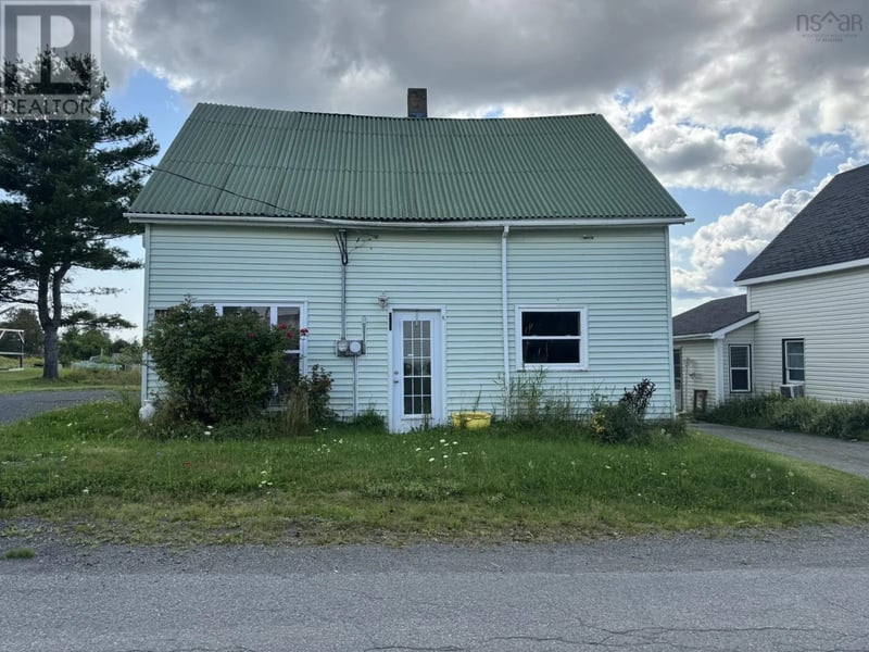 2049 Irving Street, Westville, Nova Scotia, B0K2A0, Westville, Nova Scotia — photo 1 of 5