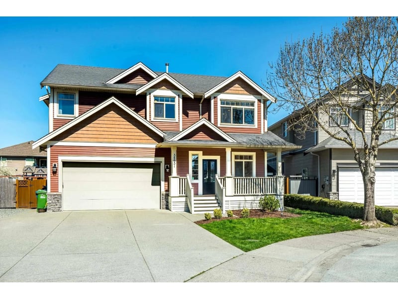 34831 1 Avenue, Abbotsford, British Columbia, V2S8C1, Abbotsford, British Columbia — photo 1 of 5