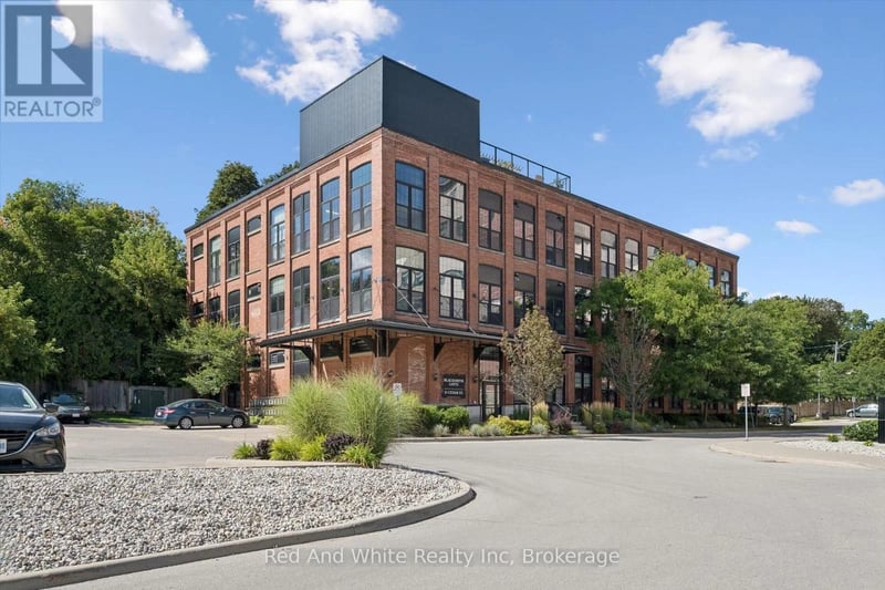 #106 24 Cedar Street, Cambridge, Ontario, N1S0B2, Cambridge, Ontario — photo 1 of 5