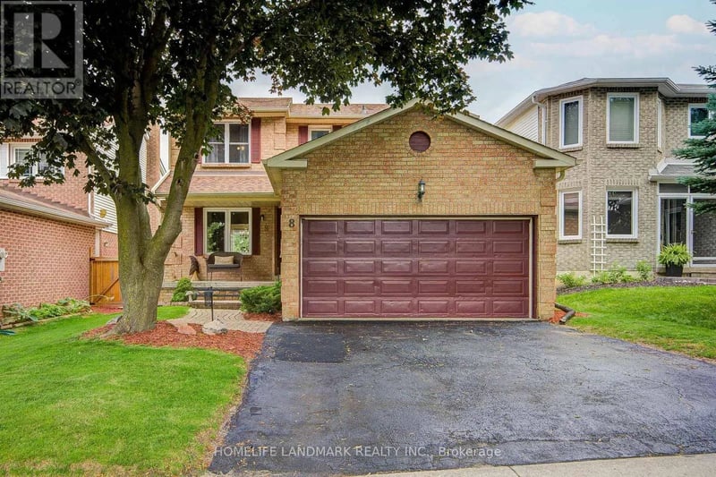 8 Closs Square, Aurora (Aurora Village), Ontario, L4G5H7, Aurora (Aurora Village), Ontario — photo 1 of 5