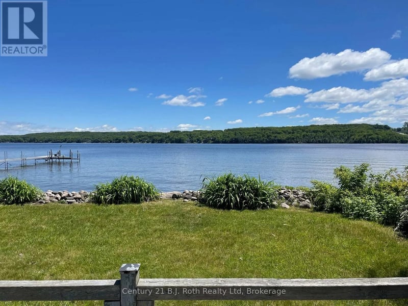 15 Bow Road, Tiny, Ontario, L9M0B3, Tiny, Ontario — photo 1 of 5