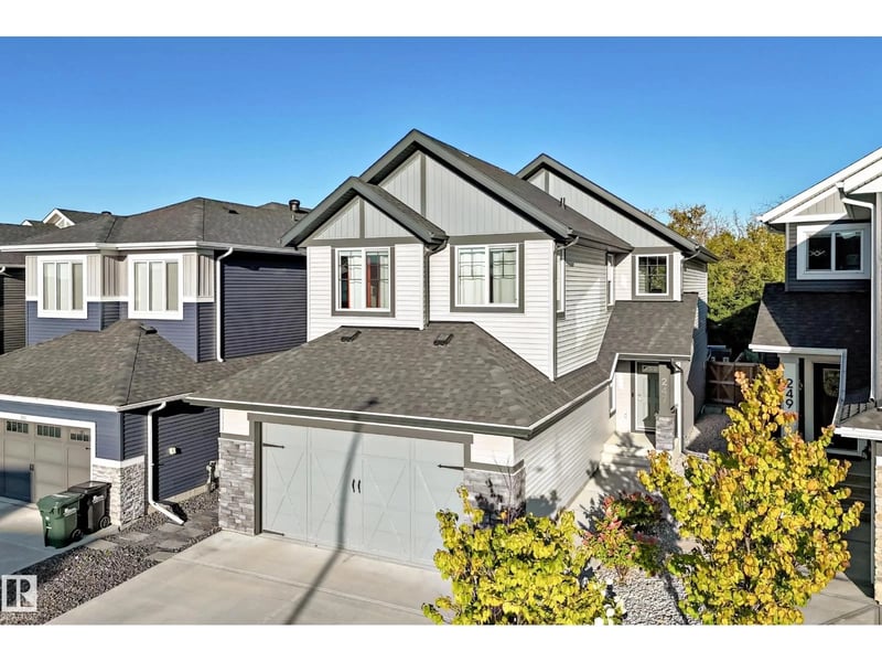 247 ANNANDALE CR, Sherwood Park, Alberta, T8H1B3, Sherwood Park, Alberta — photo 1 of 5