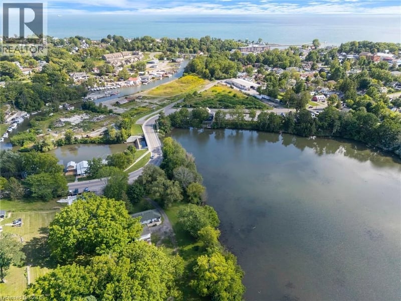 1 SILVER LAKE Drive, Port Dover, Ontario, N0A1N6, Port Dover, Ontario — photo 1 of 5