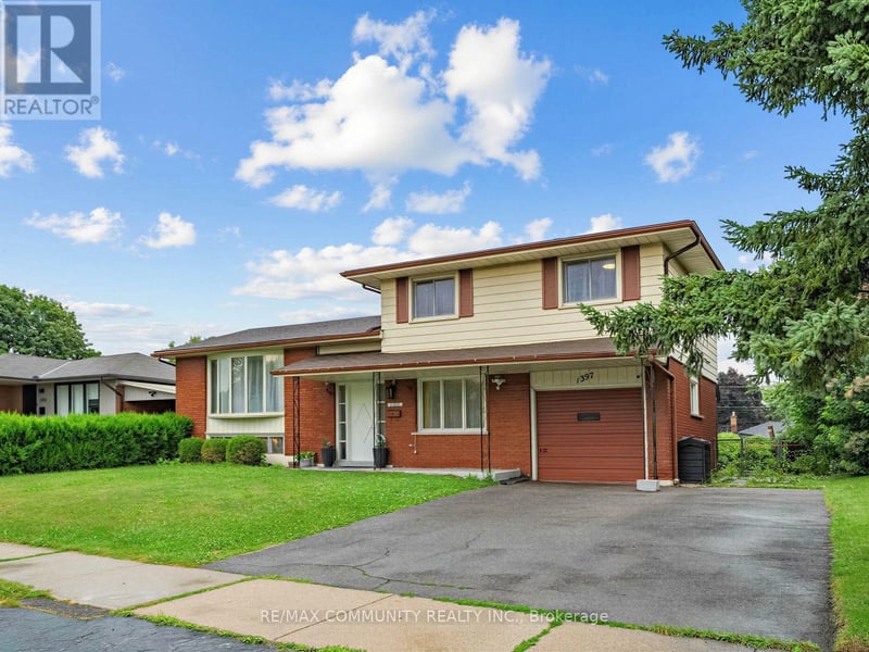 1397 Charles Drive, Burlington (Mountainside), Ontario, L7P2C8, Burlington (Mountainside), Ontario — photo 1 of 5