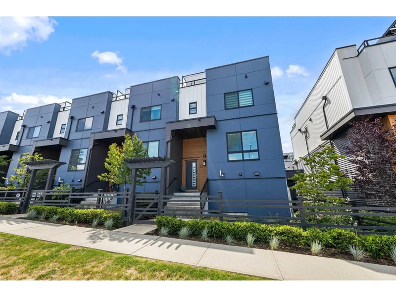 #22 20057 82 Avenue, Langley, British Columbia, V2Y3S4, Langley, British Columbia — photo 1 of 5