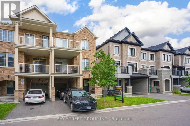 53 Fruitvale Circle, Brampton (Northwest Brampton), Ontario, L7A5B9, Brampton (Northwest Brampton), Ontario — photo 1 of 5