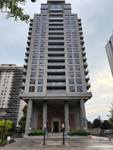 #1406 70 High Park Avenue, Toronto (High Park North), Ontario, M6P1A1, Toronto (High Park North), Ontario — photo 1 of 5