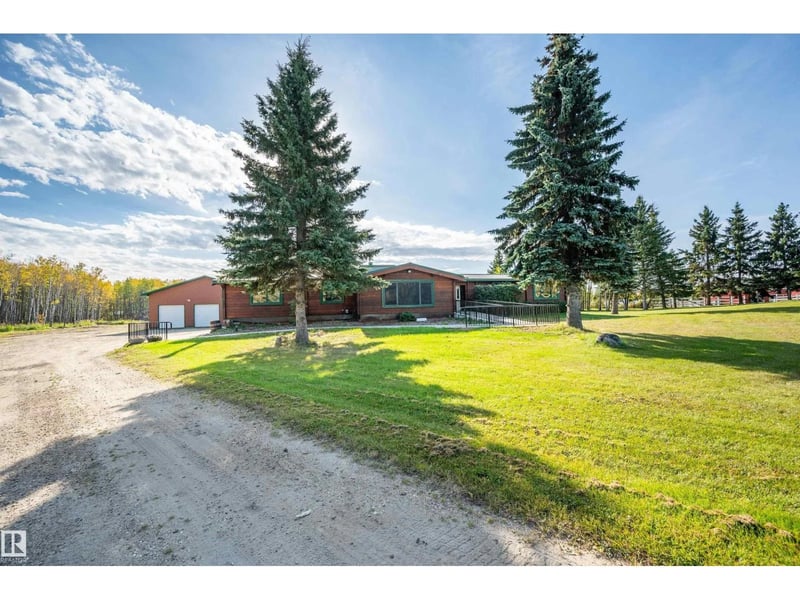 #97 52307 RGE ROAD 213, Rural Strathcona County, Alberta, T8G1C1, Rural Strathcona County, Alberta — photo 1 of 5