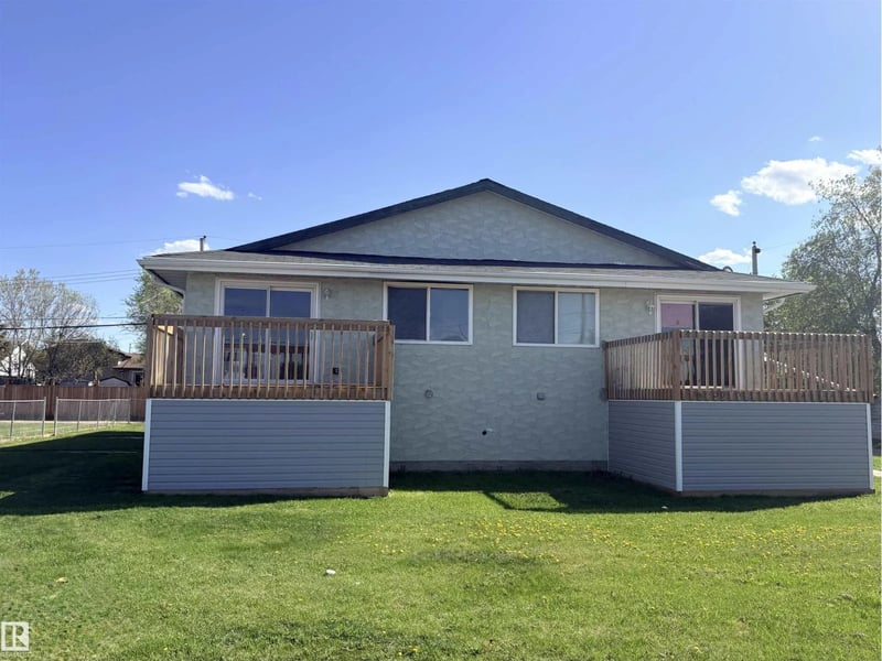 4537 50 AV, Cold Lake, Alberta, T9M1Y8, Cold Lake, Alberta — photo 1 of 5