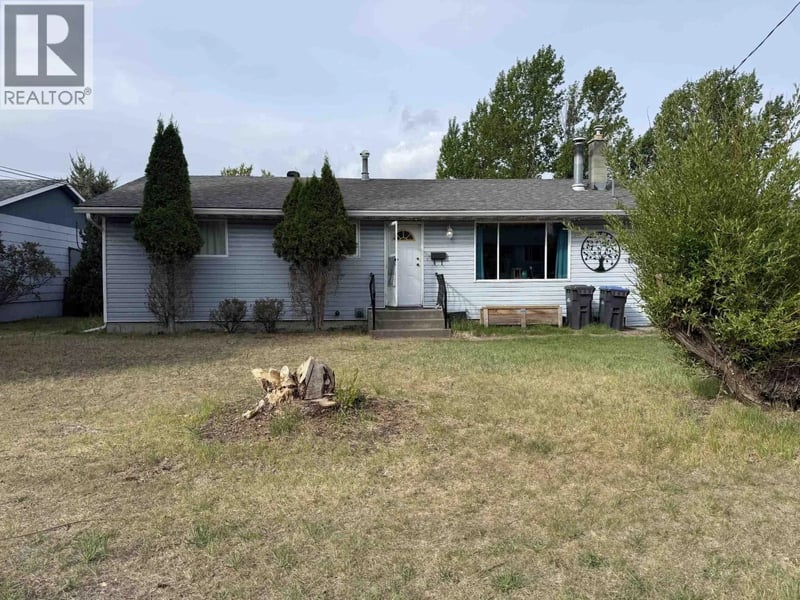 1055 NINTH Avenue, Williams Lake, British Columbia, V2G2L2, Williams Lake, British Columbia — photo 1 of 5