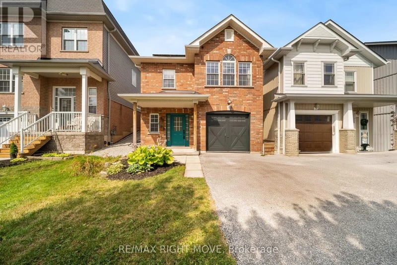 90 Pearl Drive, Orillia, Ontario, L3V0A6, Orillia, Ontario — photo 1 of 5