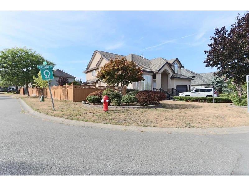 17105 GREENWAY Drive, Surrey, British Columbia, V4N5J1, Surrey, British Columbia — photo 1 of 5