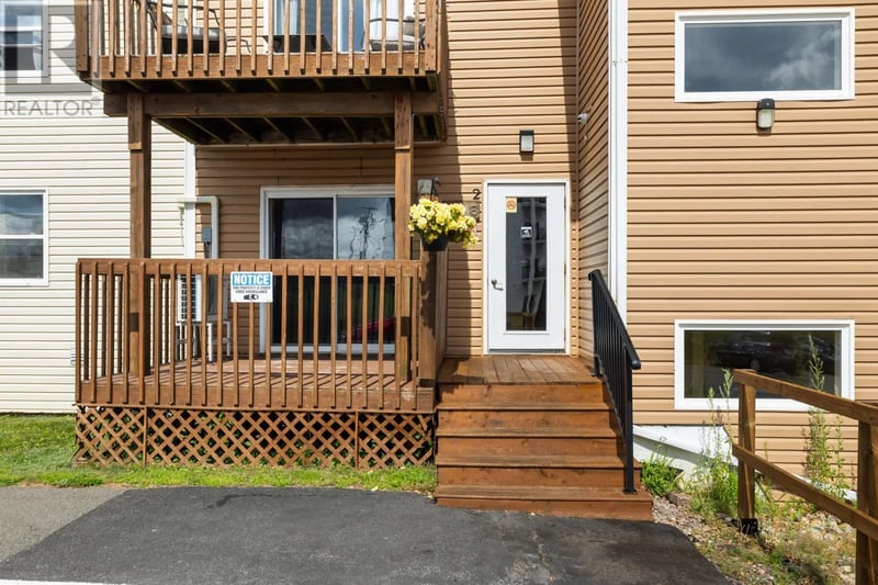 12-2 Elena Court, Charlottetown, Prince Edward Island, C1C0B2, Charlottetown, Prince Edward Island — photo 1 of 5