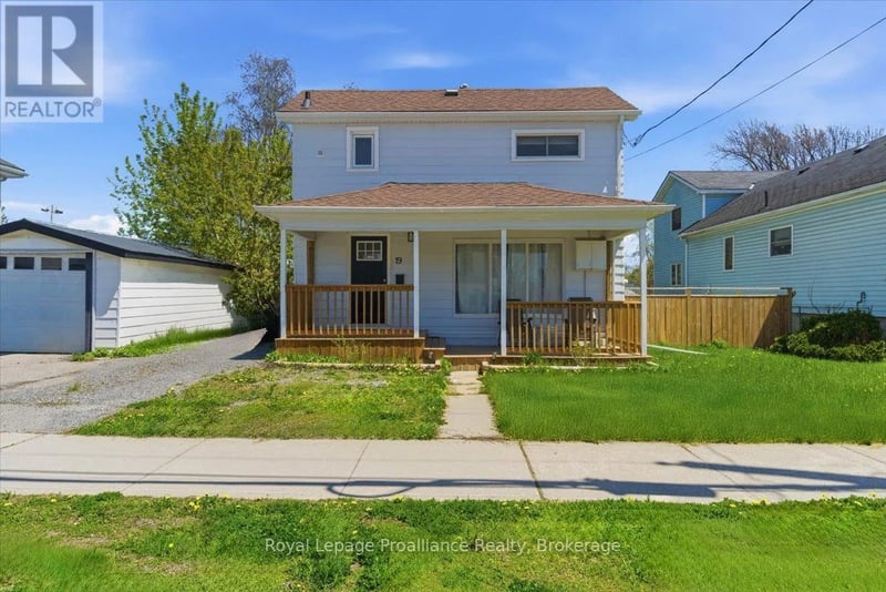 19 Boswell Street, Belleville (Belleville Ward), Ontario, K8P3K7, Belleville (Belleville Ward), Ontario — photo 1 of 5