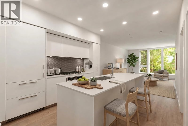 #208 1500 SCOTT Crescent, Squamish, British Columbia, V8B1G5, Squamish, British Columbia — photo 1 of 5