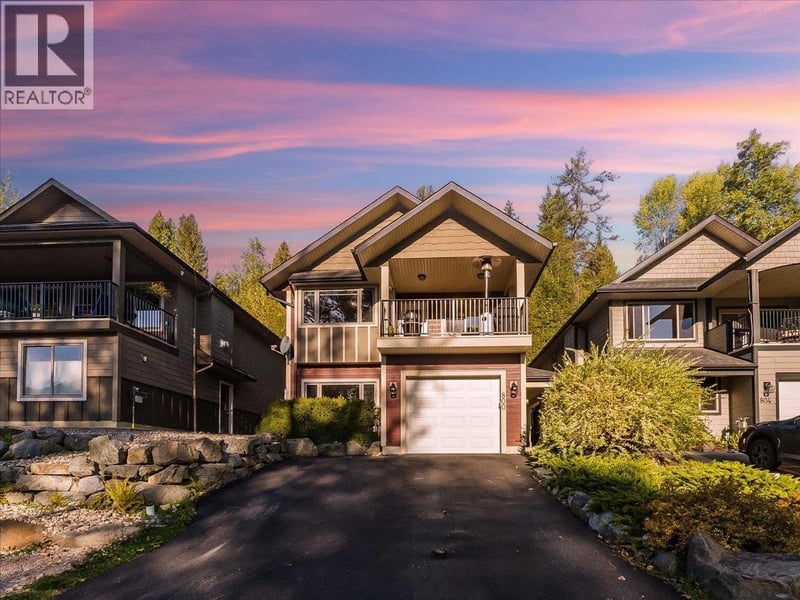 800A Redstone Drive, Rossland, British Columbia, V0G1Y0, Rossland, British Columbia — photo 1 of 5