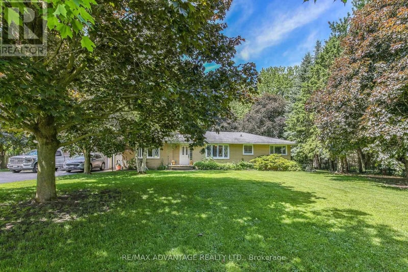 23617 Wellburn Road, Thames Centre (Wellburn), Ontario, N4X1C6, Thames Centre (Wellburn), Ontario — photo 1 of 5