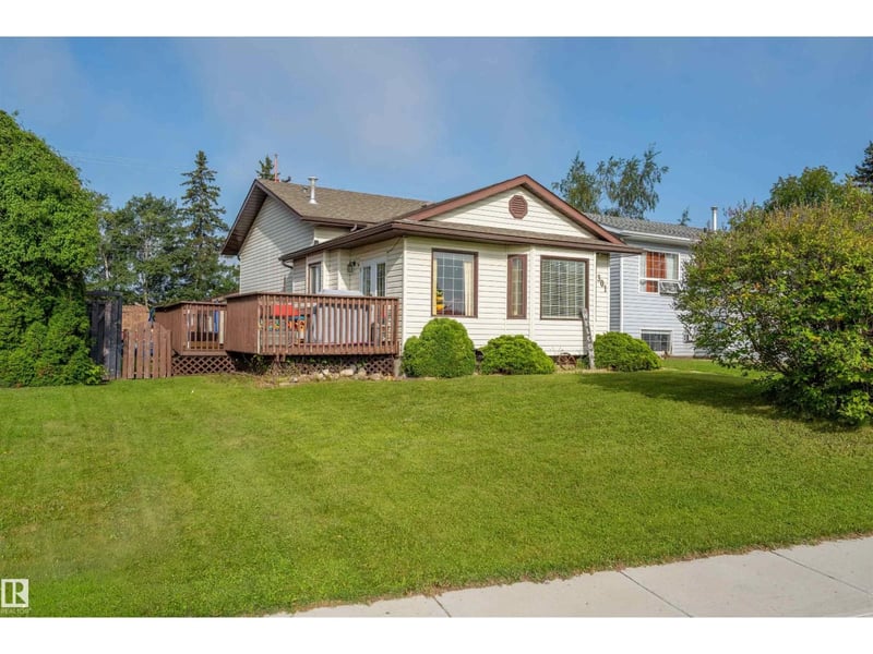 301 22 ST, Cold Lake, Alberta, T9M1E8, Cold Lake, Alberta — photo 1 of 5