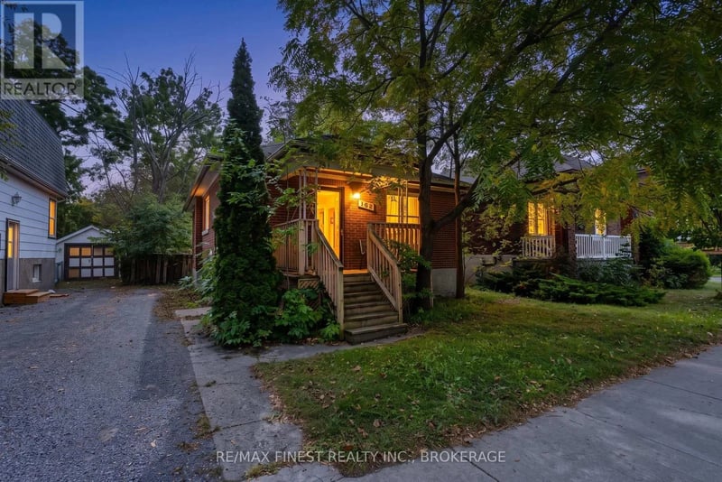 162 MACK Street, Kingston (Central City East), Ontario, K7L1P4, Kingston (Central City East), Ontario — photo 1 of 5