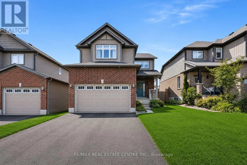 35 St. Paul's Place, Orangeville, Ontario, L9W0A5, Orangeville, Ontario — photo 1 of 5