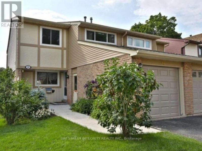 #29 1580 Lancaster Drive, Oakville (FA Falgarwood), Ontario, L6H2Z5, Oakville (FA Falgarwood), Ontario — photo 1 of 5