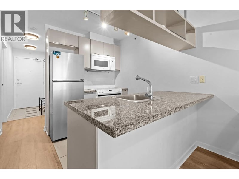 #705 1082 SEYMOUR Street, Vancouver, British Columbia, V6B1X9, Vancouver, British Columbia — photo 1 of 5