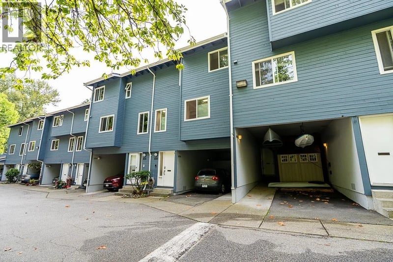8328 ASPENWOOD Place, Burnaby, British Columbia, V5A3V3, Burnaby, British Columbia — photo 1 of 5