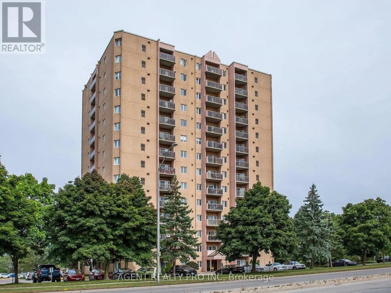 #1107 860 commissioners Street East, London South (South H), Ontario, N6C2V5, London South (South H), Ontario — photo 1 of 5