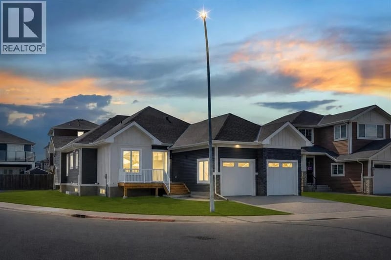 32 Lakes Estates Circle, Strathmore, Alberta, T1P0B7, Strathmore, Alberta — photo 1 of 5