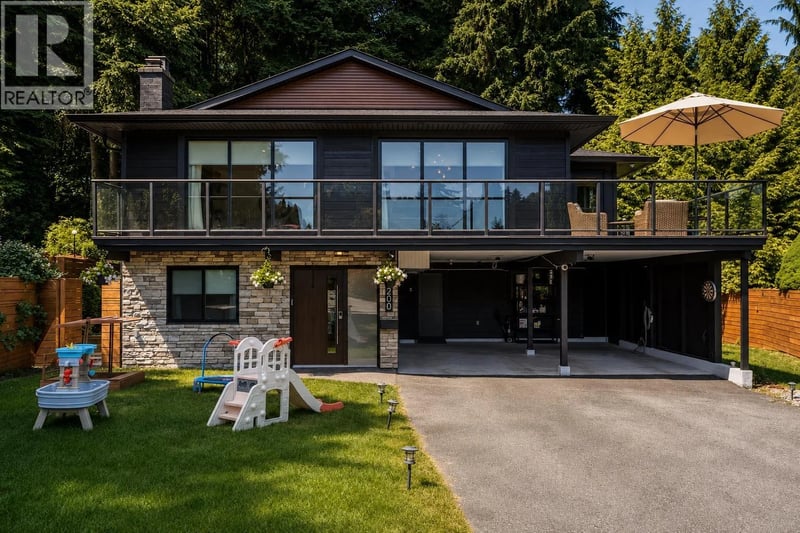 3200 BOSUN Place, Coquitlam, British Columbia, V3C4L4, Coquitlam, British Columbia — photo 1 of 5