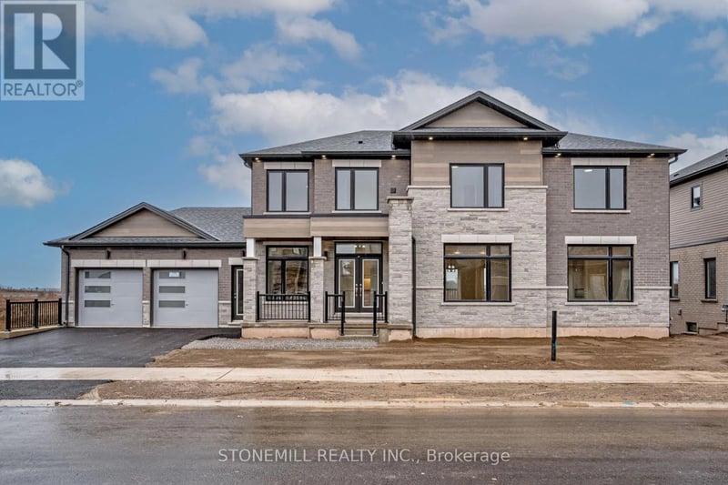 239 Midland Place, Welland (Hwy 406/Welland), Ontario, L3B0H4, Welland (Hwy 406/Welland), Ontario — photo 1 of 5