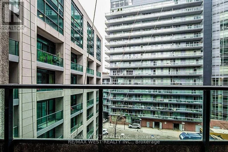 #634 600 Fleet Street, Toronto (Niagara), Ontario, M5V1B7, Toronto (Niagara), Ontario — photo 1 of 5