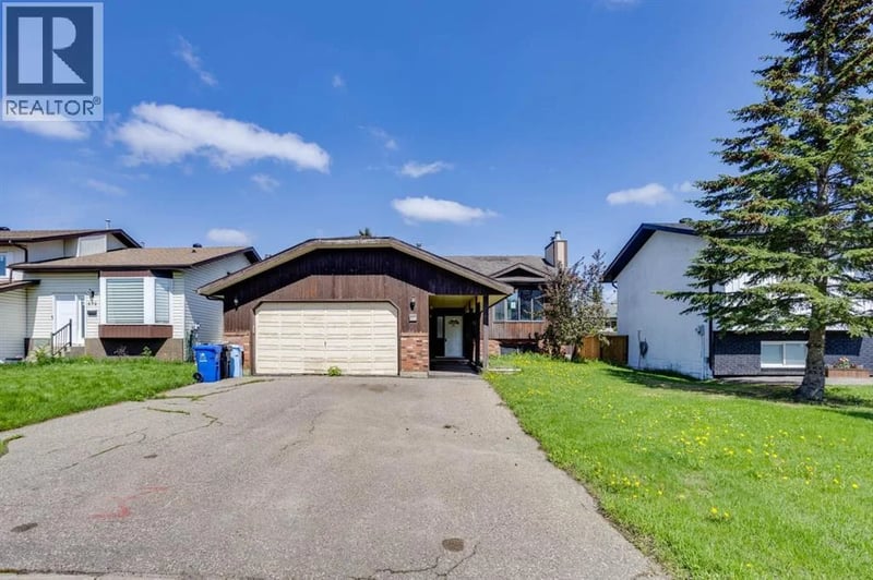 276 Beaton Place, Fort McMurray, Alberta, T9K2B8, Fort McMurray, Alberta — photo 1 of 5