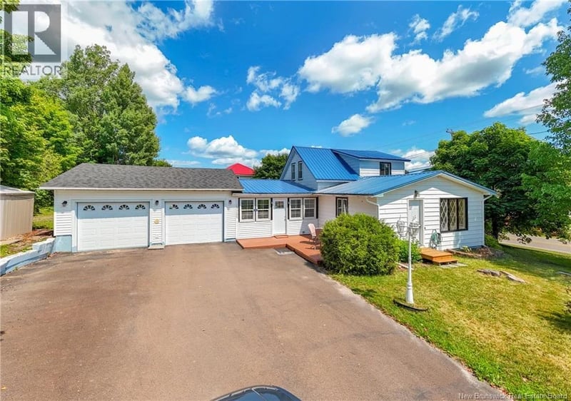 11 Vanceboro Road, McAdam, New Brunswick, E6J1Z3, McAdam, New Brunswick — photo 1 of 5