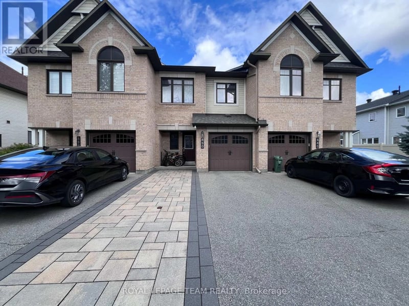 450 Silverstone Way, Ottawa, Ontario, K2J5X4, Ottawa, Ontario — photo 1 of 5