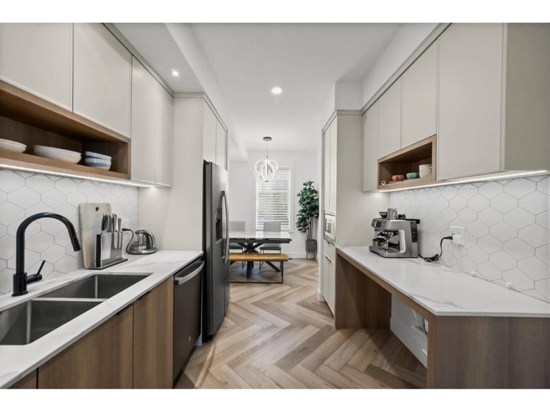 #32 2350 165 Street, Surrey, British Columbia, V3Z1J9, Surrey, British Columbia — photo 1 of 5