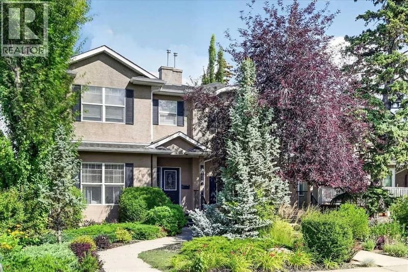 1122 21 Avenue Northwest, Calgary, Alberta, T2M1K9, Calgary, Alberta — photo 1 of 5