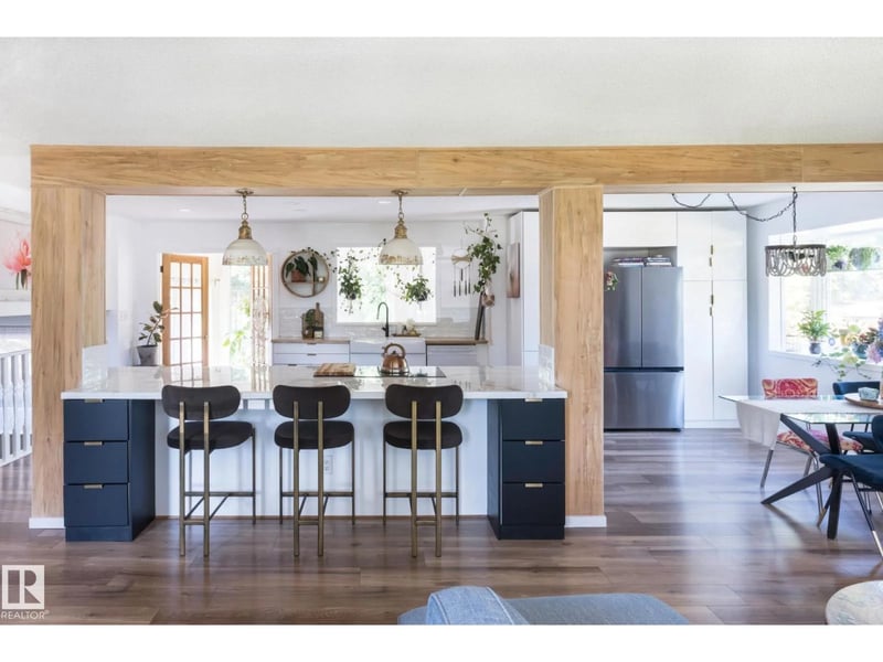 2012 GARLAND CO, Sherwood Park, Alberta, T8A2P1, Sherwood Park, Alberta — photo 1 of 5