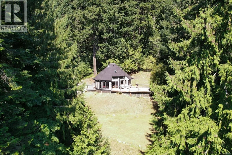 287 Cusheon Lake Road, Salt Spring, British Columbia, V8K2C1, Salt Spring, British Columbia — photo 1 of 5