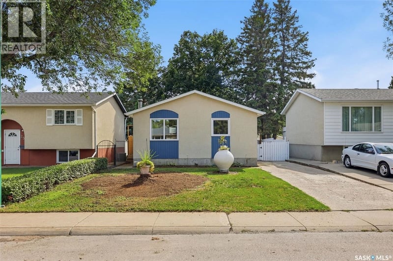 254 McMaster CRESCENT, Saskatoon, Saskatchewan, S7H4E3, Saskatoon, Saskatchewan — photo 1 of 5