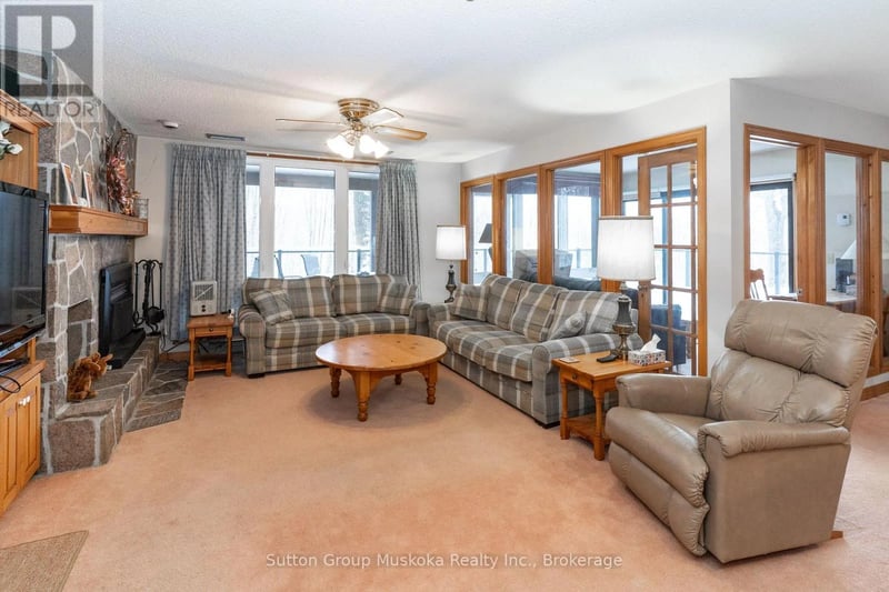 22-102 Oakridge - Deerhurst Resort Drive, Huntsville (Chaffey), Ontario, P1H2E8, Huntsville (Chaffey), Ontario — photo 1 of 5