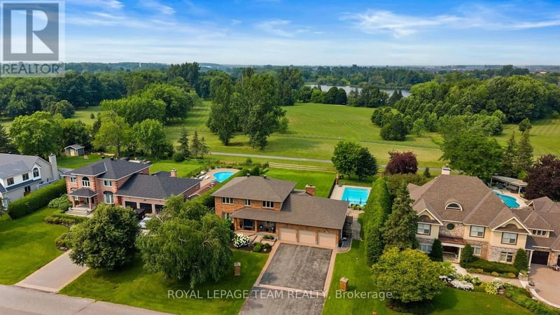 1095 Bravar Drive, Ottawa, Ontario, K4M1G2, Ottawa, Ontario — photo 1 of 5