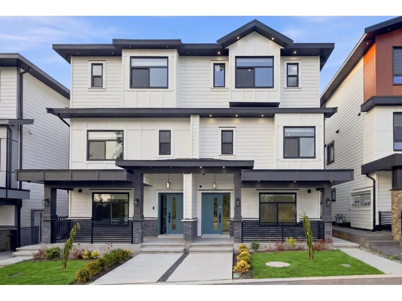 16513 20 Avenue, Surrey, British Columbia, V3Z1J1, Surrey, British Columbia — photo 1 of 5