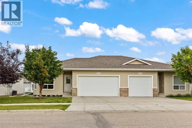1044 3RD Street, Diamond Valley, Alberta, T0L0H0, Diamond Valley, Alberta — photo 1 of 5